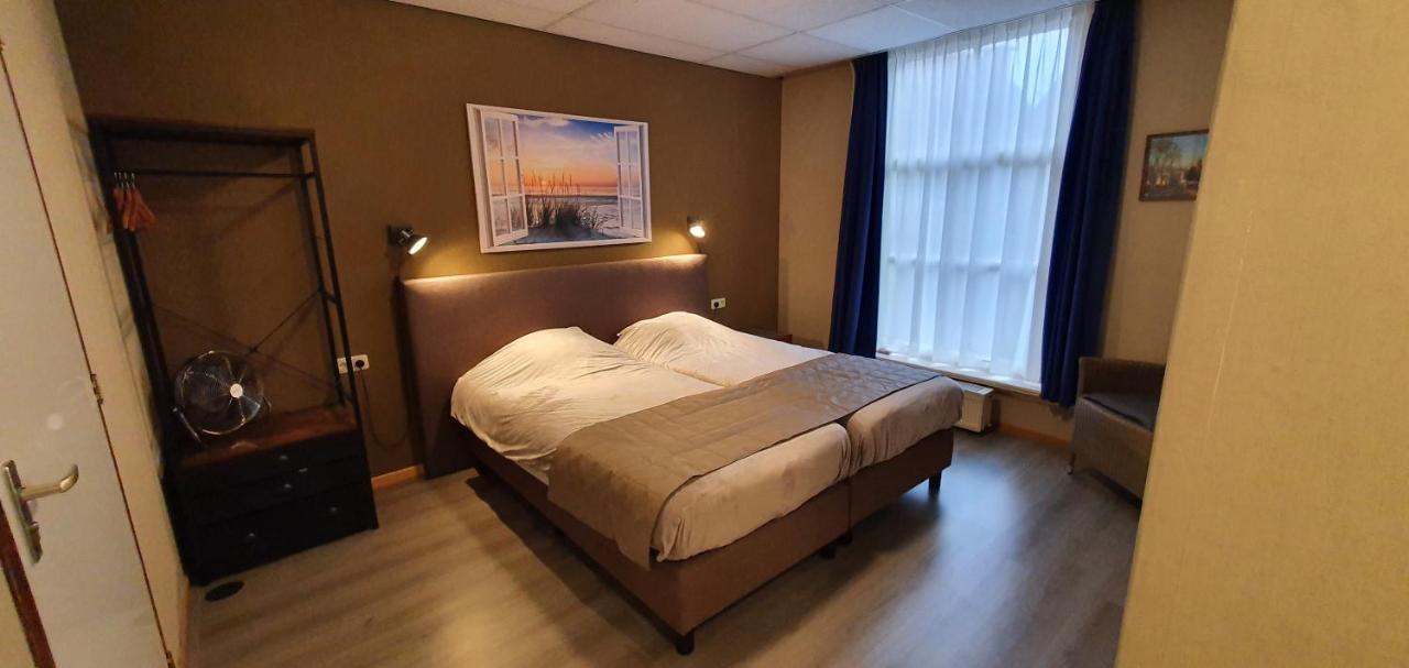 Hotel Restaurant 'T Heerenlogement Harlingen Zewnętrze zdjęcie